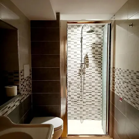 Al Cortile Apartment